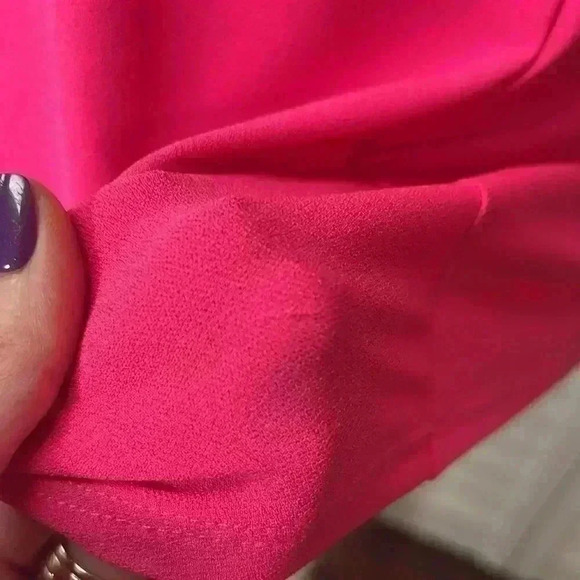 Cato Scoop Neck Flutter Sleeve Top Size Small Hot Pink NWT - Picture 8 of 8